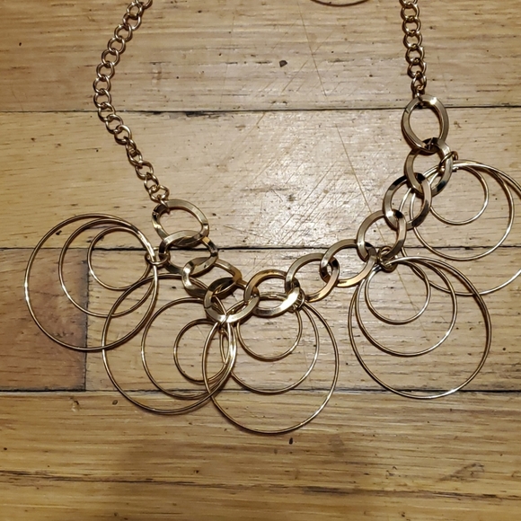 New gold fashion necklace & earrings jewelry sale - Picture 3 of 3